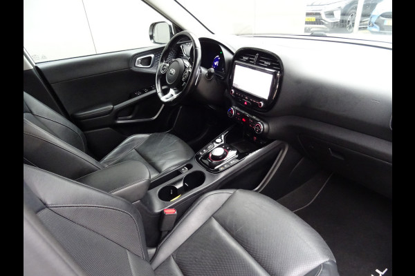 Kia e-Soul ExecutiveLine 64 kWh * TREKHAAK * LEER * DEALER ONDERH. !!