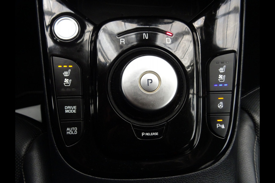 Kia e-Soul ExecutiveLine 64 kWh * TREKHAAK * LEER * DEALER ONDERH. !!