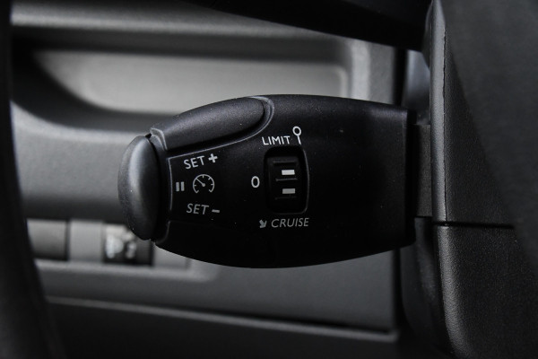 Opel Vivaro 1.5 CDTI L2H1 PB Edition Cruise, Camera, Airco, 120pk, Sensoren, Leder!