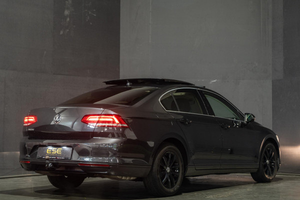 Volkswagen Passat 1.5 TSI Highline | Pano | Automaat | Trekhaak
