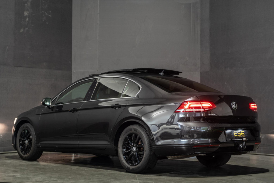 Volkswagen Passat 1.5 TSI Highline | Pano | Automaat | Trekhaak