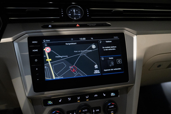 Volkswagen Passat 1.5 TSI Highline | Pano | Automaat | Trekhaak