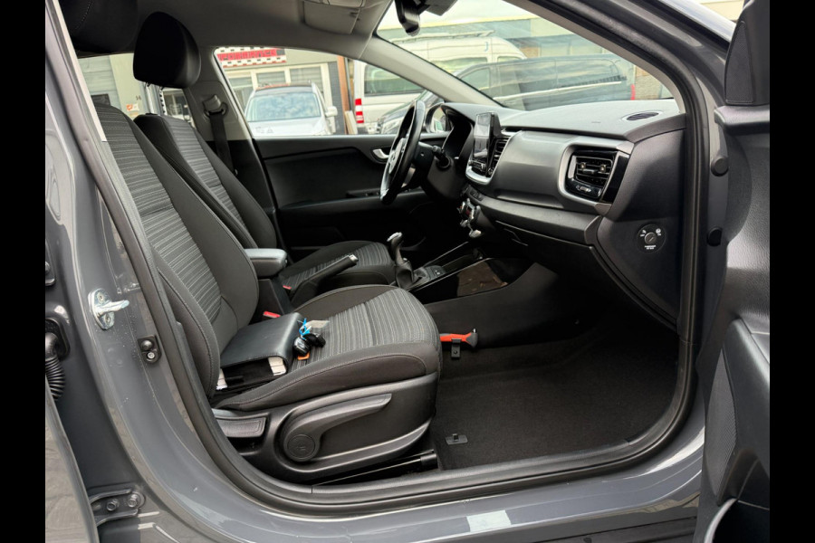 Kia Stonic 1.0 T-GDi MHEV HYBRIDE 2021 DynamicPlusLine CARPLAY LED NAP LUX