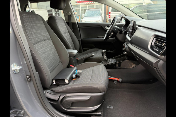 Kia Stonic 1.0 T-GDi MHEV HYBRIDE 2021 DynamicPlusLine CARPLAY LED NAP LUX