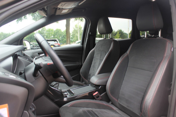 Ford Kuga 1.5 EcoBoost ST Line / Trekhaak / Camera / Leder&Alcantara / CarPlay / Keyless / B&O / 18'' / Navigatie / Dodehoek / DAB / Stoel+Stuurverwarming / Cruise Control