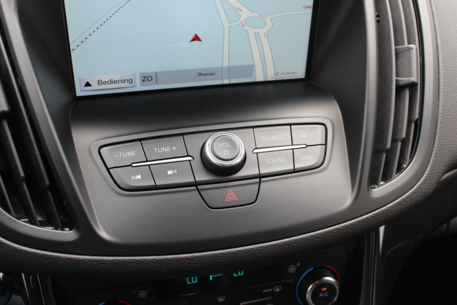 Ford Kuga 1.5 EcoBoost ST Line / Trekhaak / Camera / Leder&Alcantara / CarPlay / Keyless / B&O / 18'' / Navigatie / Dodehoek / DAB / Stoel+Stuurverwarming / Cruise Control