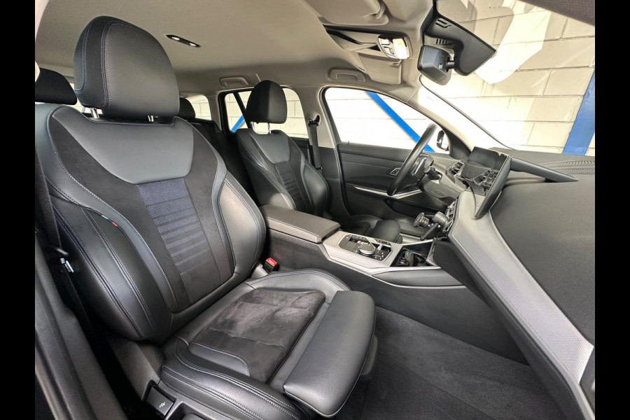 BMW 3 Serie Touring 318i M-Sport 291PK 340i Uitgevoerd Automaat|Navi|Adaptive Cruise