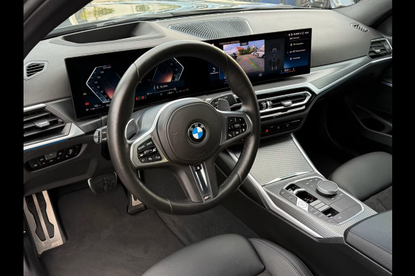 BMW 3-serie 320d xDrive M-SPORT ** LED, NAVI+, HALF-LEDER, HuD, ACC, 19-inch LMV, DRAVIT GRAU ** 1e EIG - UNFALLFREI - BMW GAR ** ** INFORMEER OOK NAAR ONZE AANTREKKELIJKE FINANCIAL-LEASE TARIEVEN **