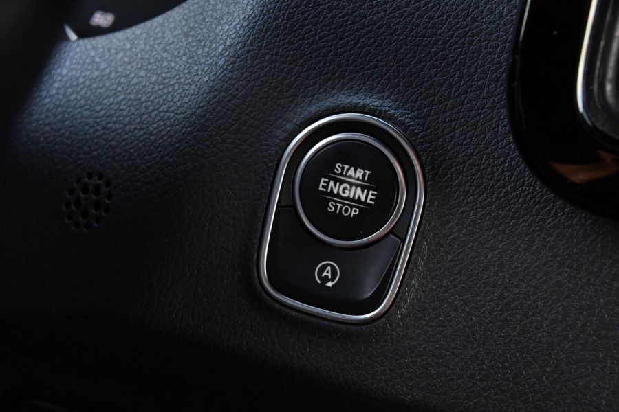 Mercedes-Benz Sprinter 319 V6 3.0 CDI L2H2 AMG Edition 360 Camera, Cruise, Carplay, 10,5'' Mbux, LED, Stoelverwarming, Standkachel, Automaat, Trekhaak, Uniek!