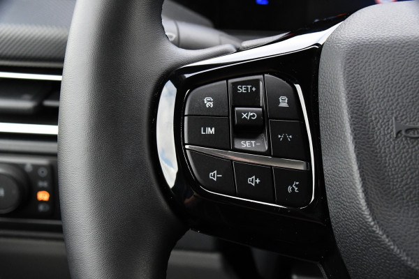 Ford E-Transit Cust. 340 L2H1 Limited 65 kWh DEMO, Virtual, Adaptieve Cruise, Camera, Carplay, Stoelverwarming, LED, 218pk, NAVI, Uniek!