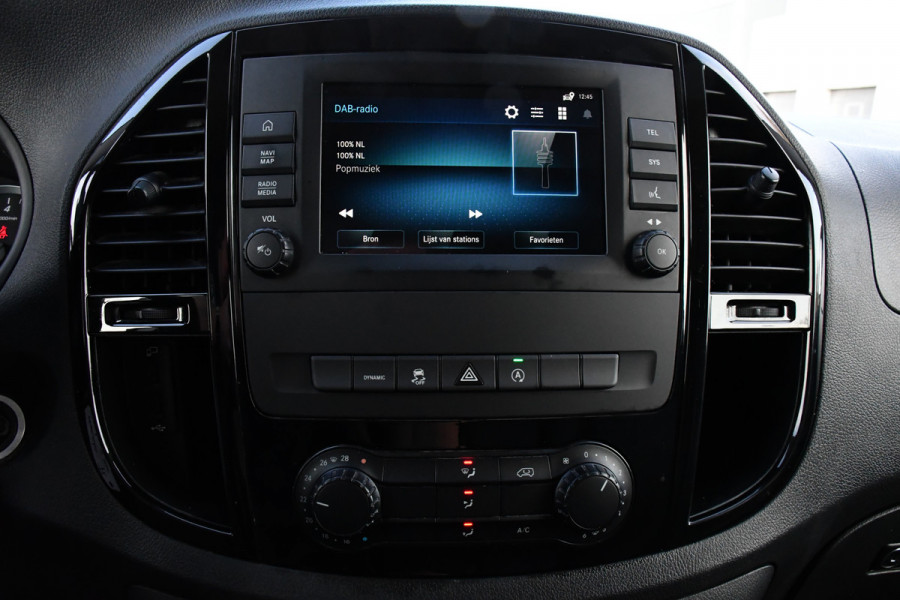 Mercedes-Benz Vito 119 CDI L2 AMG Edition Adaptieve Cruise, Camera, Carplay, LED, Stoelverwarming, Leder, Trekhaak, Multimedia, Uniek!