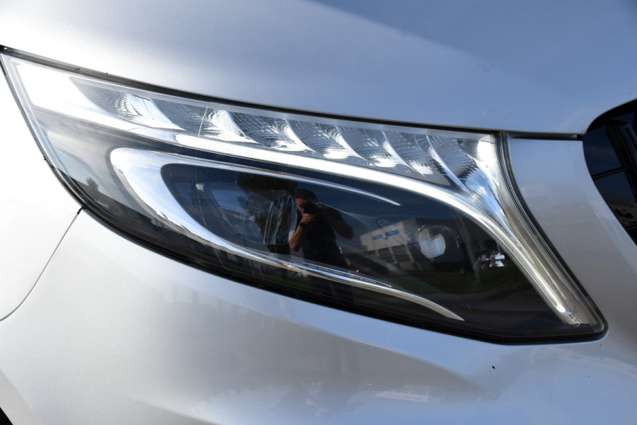 Mercedes-Benz Vito 119 CDI L2 AMG Edition Adaptieve Cruise, Camera, Carplay, LED, Stoelverwarming, Leder, Trekhaak, Multimedia, Uniek!