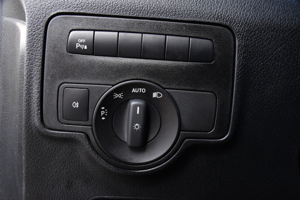 Mercedes-Benz Vito 119 CDI L2 AMG Edition Adaptieve Cruise, Camera, Carplay, LED, Stoelverwarming, Leder, Trekhaak, Multimedia, Uniek!