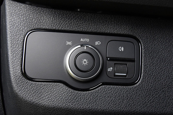 Mercedes-Benz Sprinter 317 1.9 CDI L3H2 RWD Black Edition Adaptieve Cruise, Camera, Carplay, 10,5'' Mbux, LED, Leder, Stoelverwarming, Dodehoek, NAVI, Uniek!