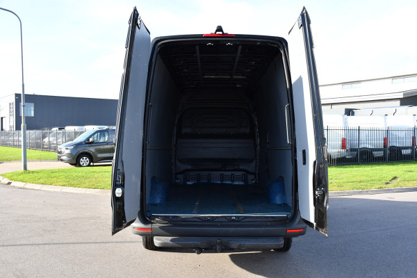Mercedes-Benz Sprinter 317 1.9 CDI L3H2 RWD Black Edition Adaptieve Cruise, Camera, Carplay, 10,5'' Mbux, LED, Leder, Stoelverwarming, Dodehoek, NAVI, Uniek!