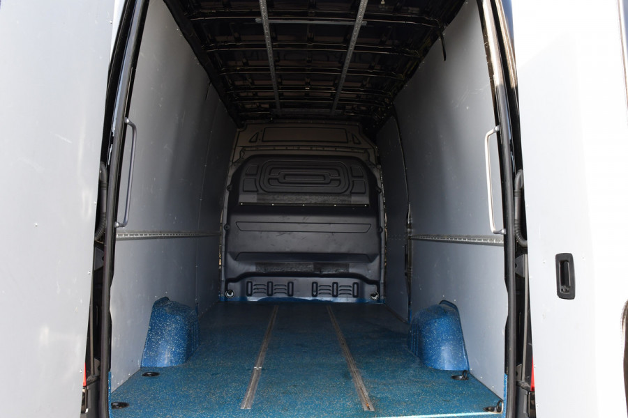 Mercedes-Benz Sprinter 317 1.9 CDI L3H2 RWD Black Edition Adaptieve Cruise, Camera, Carplay, 10,5'' Mbux, LED, Leder, Stoelverwarming, Dodehoek, NAVI, Uniek!