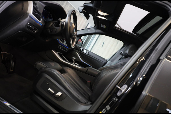 BMW X5 XDrive45e M Sportpakket / Acc / Head Up / HK / Lane Assist / Dode Hoek / Leder / Open Pano / Luchtvering / Laser / 22