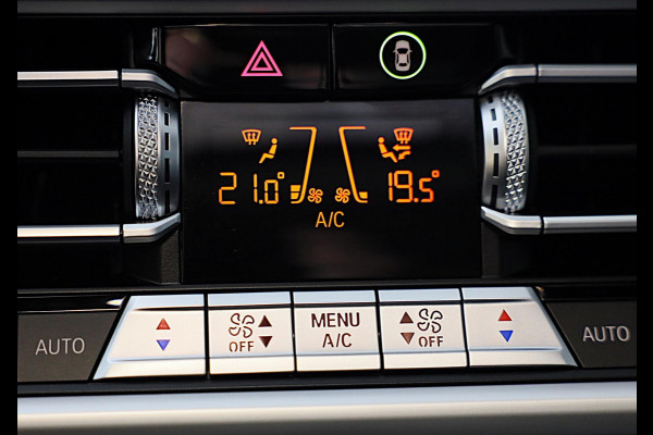 BMW X5 XDrive45e M Sportpakket / Acc / Head Up / HK / Lane Assist / Dode Hoek / Leder / Open Pano / Luchtvering / Laser / 22