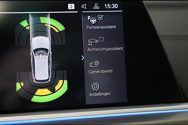 BMW X5 XDrive45e M Sportpakket / Acc / Head Up / HK / Lane Assist / Dode Hoek / Leder / Open Pano / Luchtvering / Laser / 22