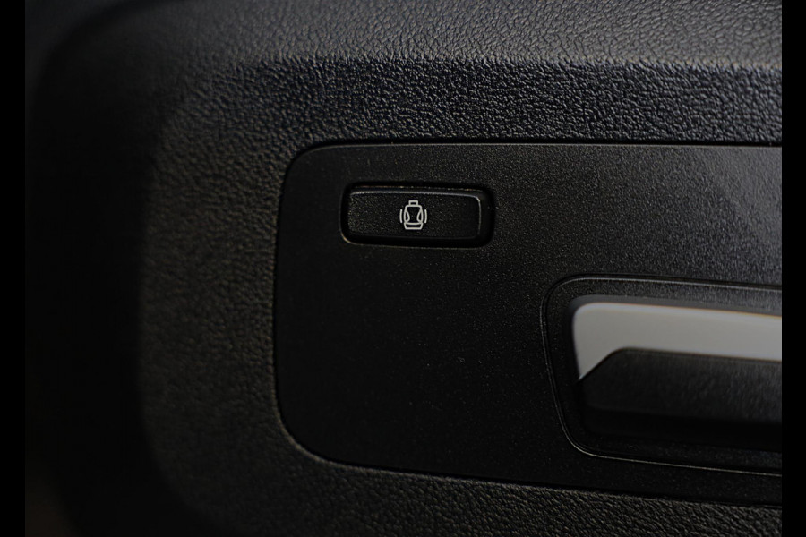 BMW X5 XDrive45e M Sportpakket / Acc / Head Up / HK / Lane Assist / Dode Hoek / Leder / Open Pano / Luchtvering / Laser / 22