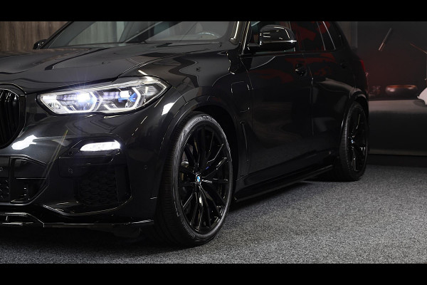 BMW X5 XDrive45e M Sportpakket / Acc / Head Up / HK / Lane Assist / Dode Hoek / Leder / Open Pano / Luchtvering / Laser / 22