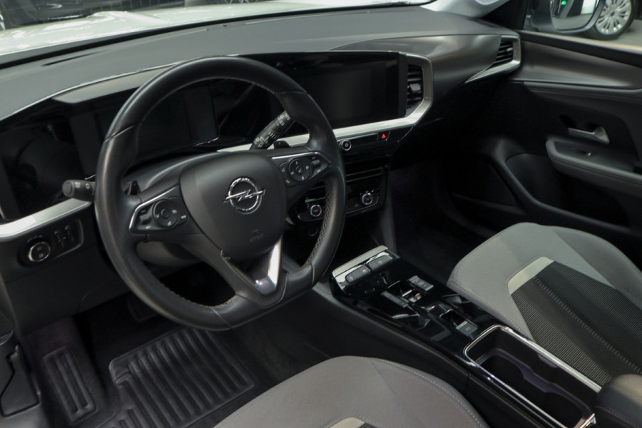 Opel Mokka 1.2 T Leer Navi Camera PDC Climate C. Stoelverwarming LM velgen Carplay Stoelverwarming Parkeerpilootsysteem achter BTW auto