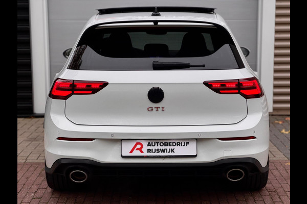 Volkswagen Golf 2.0 TSI GTI Clubsport Pano/Matrix/Camera/Blindspot