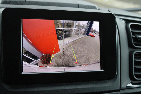 Fiat Ducato 33 2.2 MultiJet 140PK L3H2 | ACHTERUITRIJ CAMERA | APPLE CARPLAY/ANDROID AUTO | 3-ZITS | CRUISE CONTROL | CLIMATE CONTROL | DAB+ RADIO | NIEUWE BUS! | DODEHOEK DETECTIE |