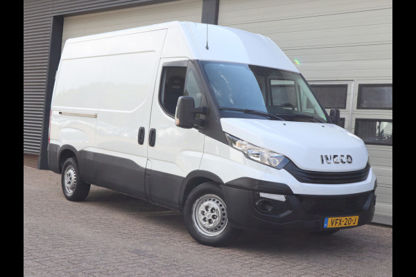 Iveco Daily 35S14 136pk Euro 6 - L2H2 - Trekhaak - Cruise - Airco
