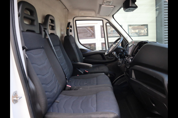 Iveco Daily 35S14 136pk Euro 6 - L2H2 - Trekhaak - Cruise - Airco