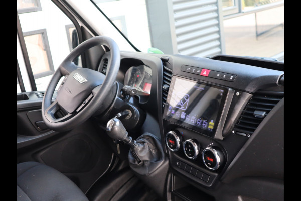 Iveco Daily 35S14 136pk Euro 6 - L2H2 - Trekhaak - Cruise - Airco