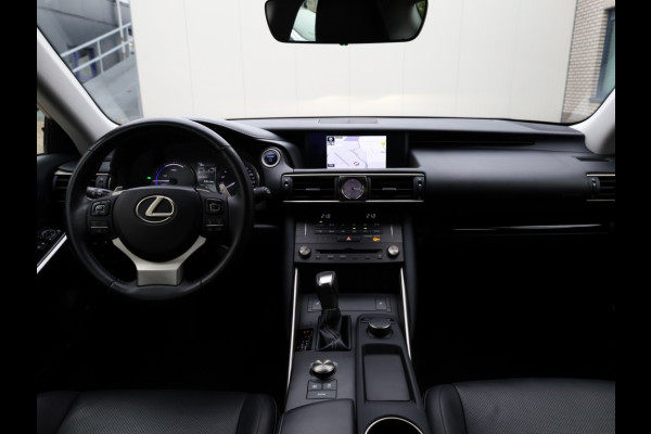 Lexus IS 300h Hybrid Business Line | Safety Pack | Leder | Stoelverwarmin