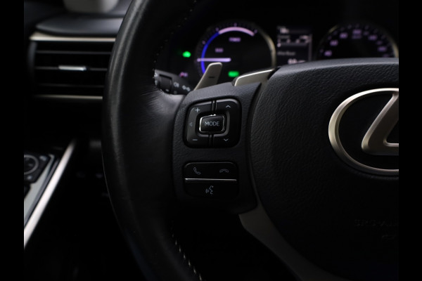 Lexus IS 300h Hybrid Business Line | Safety Pack | Leder | Stoelverwarmin