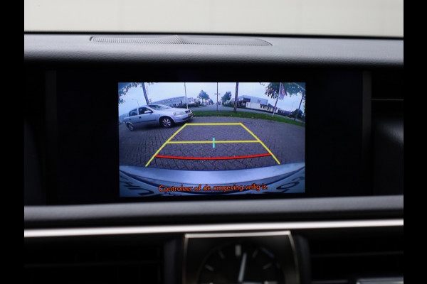 Lexus IS 300h Hybrid Business Line | Safety Pack | Leder | Stoelverwarmin