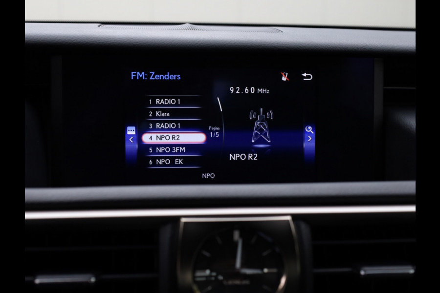 Lexus IS 300h Hybrid Business Line | Safety Pack | Leder | Stoelverwarmin