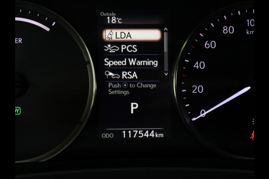 Lexus IS 300h Hybrid Business Line | Safety Pack | Leder | Stoelverwarmin