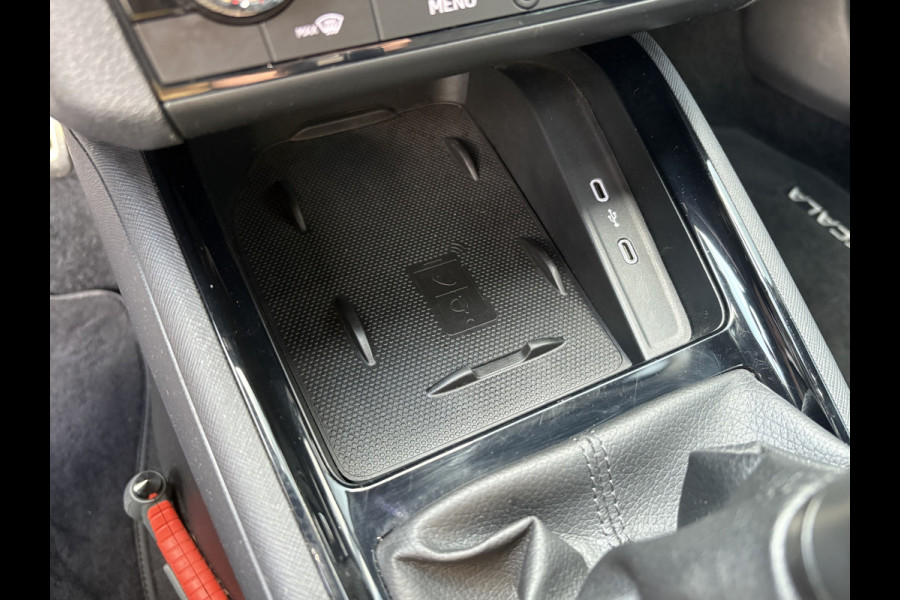 Škoda SCALA 1.0 TSi Sport Business CLIMA/CRUISE/CARPLAY/DAB/PDC/18INCH/TREKHAAK