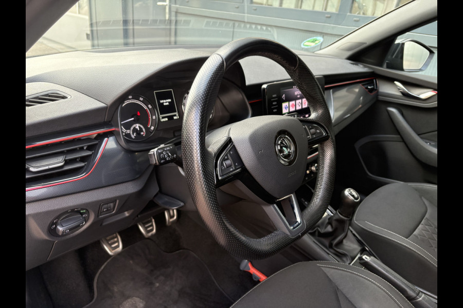 Škoda SCALA 1.0 TSi Sport Business CLIMA/CRUISE/CARPLAY/DAB/PDC/18INCH/TREKHAAK