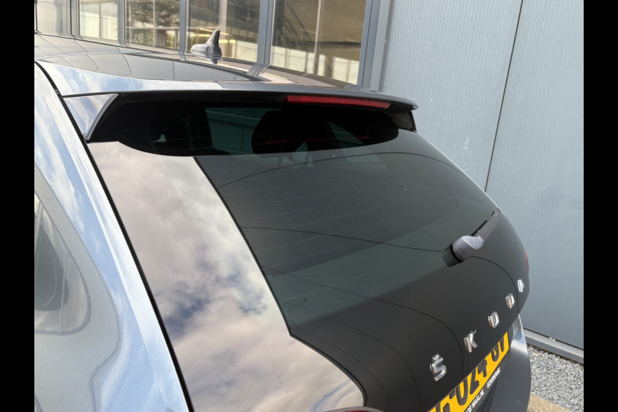 Škoda SCALA 1.0 TSi Sport Business CLIMA/CRUISE/CARPLAY/DAB/PDC/18INCH/TREKHAAK