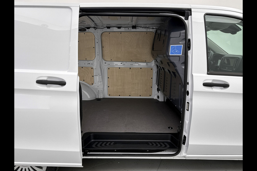 Mercedes-Benz Vito 116 CDI L2 Pro Led voor + achter Parkeerpakket Achterklep Trekhaak Achteruitrijcamera Apple Carplay/Android Auto Betimmering Cru
