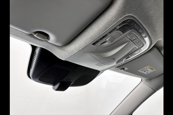 Mercedes-Benz Vito 116 CDI L2 Pro Led voor + achter Parkeerpakket Achterklep Trekhaak Achteruitrijcamera Apple Carplay/Android Auto Betimmering Cru