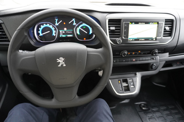 Peugeot e-Expert EV L2 75 kWh Elektrisch Automaat nr. V216 | Airco | Cruise | Navi | Camera