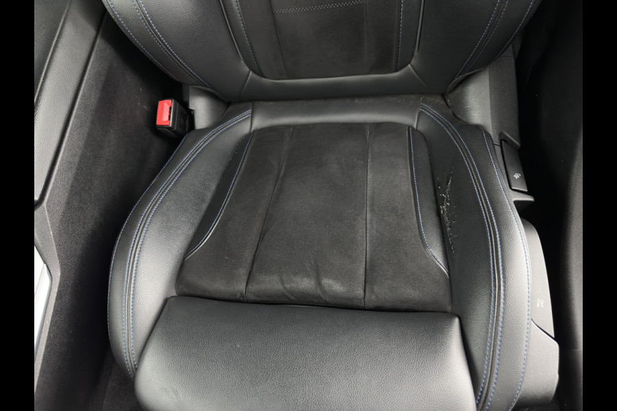 BMW 3-serie 320i M-Sportpack High Executive (INCL-BTW) *LEATHER-ALCANTARA | FULL-LED | DIGI-COCKPIT | HEATED-SPORTSEATS | BLIND-SPOT | HIFI-SOUND | KEYLESS | NAVI-FULLMAP | ECC | PDC | CRUISE | AMBIENT-LIGHT | SHIFT-PADDLES | 20''ALU*