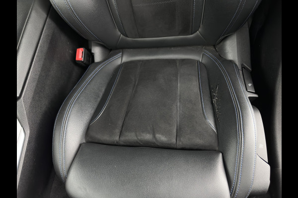 BMW 3-serie 320i M-Sportpack High Executive (INCL-BTW) *LEATHER-ALCANTARA | FULL-LED | DIGI-COCKPIT | HEATED-SPORTSEATS | BLIND-SPOT | HIFI-SOUND | KEYLESS | NAVI-FULLMAP | ECC | PDC | CRUISE | AMBIENT-LIGHT | SHIFT-PADDLES | 20''ALU*