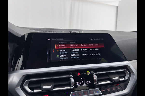 BMW 3-serie 320i M-Sportpack High Executive (INCL-BTW) *LEATHER-ALCANTARA | FULL-LED | DIGI-COCKPIT | HEATED-SPORTSEATS | BLIND-SPOT | HIFI-SOUND | KEYLESS | NAVI-FULLMAP | ECC | PDC | CRUISE | AMBIENT-LIGHT | SHIFT-PADDLES | 20''ALU*