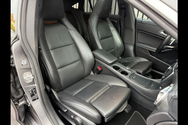 Mercedes-Benz CLA-Klasse Shooting Brake 200 d AMG Line - Panoramadak