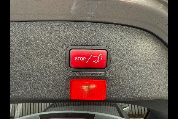 Mercedes-Benz CLA-Klasse Shooting Brake 200 d AMG Line - Panoramadak