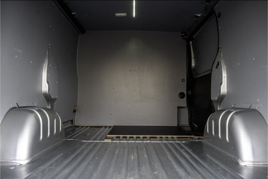 Opel Vivaro Biturbo 1.6 CDTI | L1H1 | LED | Camera | Navi | Cruise | Airco | PDC | Euro 6