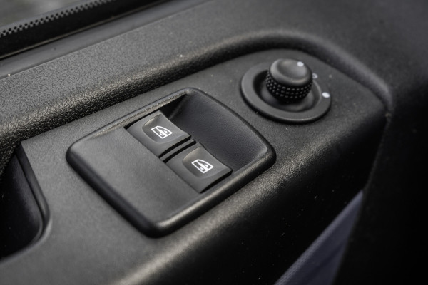 Opel Vivaro Biturbo 1.6 CDTI | L1H1 | LED | Camera | Navi | Cruise | Airco | PDC | Euro 6