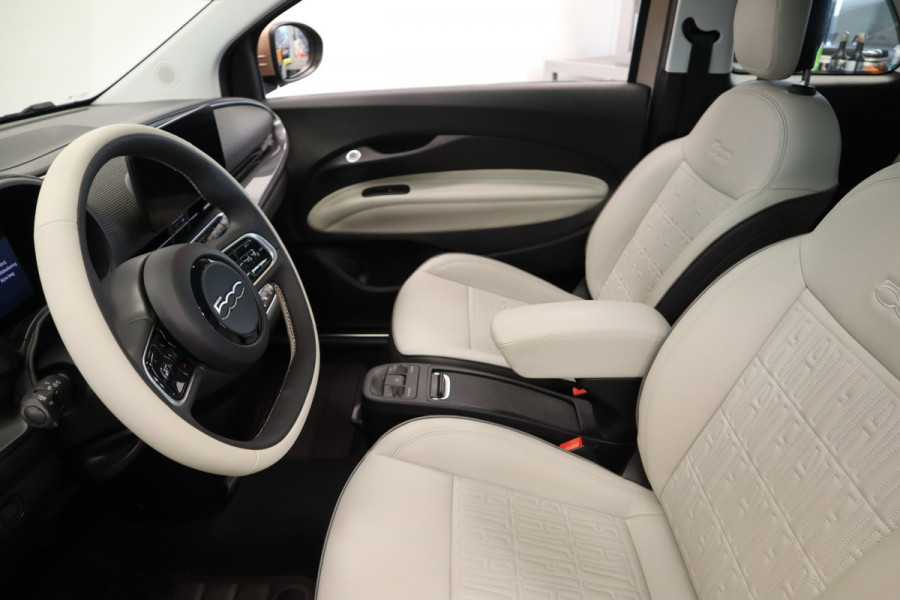 Fiat 500 La Prima 42 kWh Fiat Co-Driver